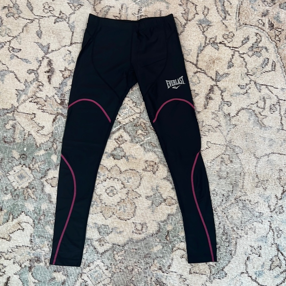 Everlast Women’s Black Leggings with Pink stitch detail. Size S